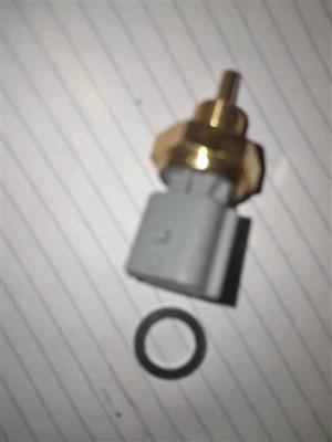 NP200 TEMPERATURE SWITCH. BRAND NEW. FOR VARIOUS OTHER CARS TOO.