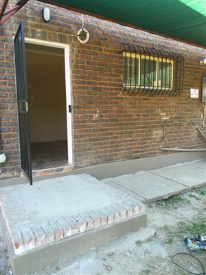 Bachelor flat te huur in Wolmer, Pretoria Noord