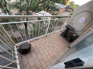 Apartment For Sale in Hillcrest