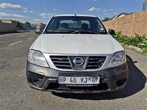 2019 NISSAN NP200 1.6 BAKKIE. ONE OWNER. SPARE KEYS. NEGOTIABLE 