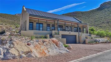 House For Sale in Montagu