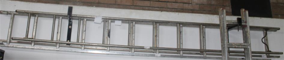 4 METER STEP LADDER S065308A