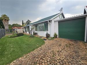 Charming 3-Bedroom Family Home with Versatile Living Spaces