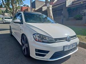 VW GOLF 7R  2017 Model. 2.0 Engine Petrol, Automatic DSG, White Color, Mileage 62000kms,
