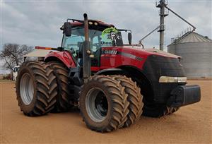 2019 Case IH Magnum 380