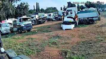 Trucks stripping for parts/Buy complete for parts