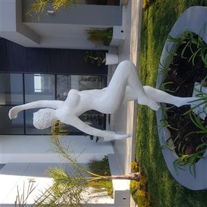 White lady statue brand new 