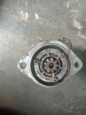 Isuzu kB 250 original starter