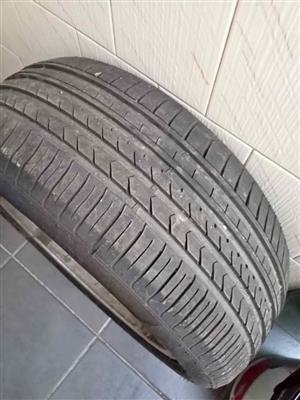 22.5/50 ZR 17 tyre and Rim