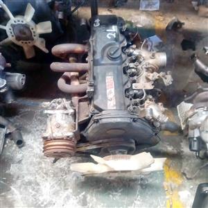 TOYOTA HILUX 2L ENGINES FOR SALE