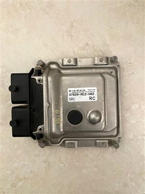 HONDA BRIO ECU COMPUTER BOX 37820-RE2-N02 RC 0261S09601