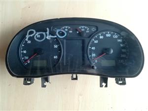 VOLKSWAGEN POLO CLUSTER