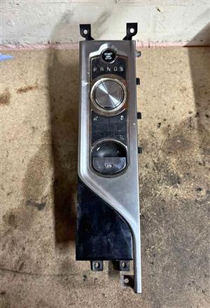 Jaguar xf 6 speed gear selector