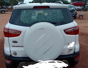 Ford EcoSport Breaking-Down for parts.