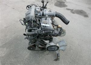 MAZDA DRIFTER B2600i ENGINE WITH GEARBOX 2004 MODEL 