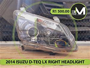 2014 ISUZU D-TEQ LX RIGHT HEADLIGHT