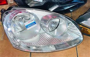 VW Golf 5 Headlight