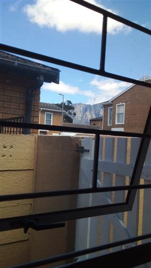 1 bedroom with built in cupboards in kenilworth