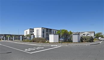 Apartment For Sale in Parklands