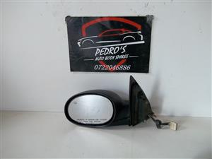 Chrysler PT Cruiser '01-'04 left mirror (Electric)