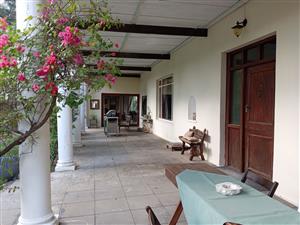 Guest House For Sale in Graaff-Reinet