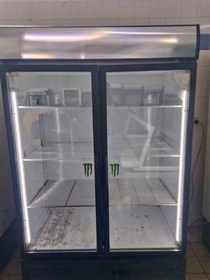 1230 Display Fridge