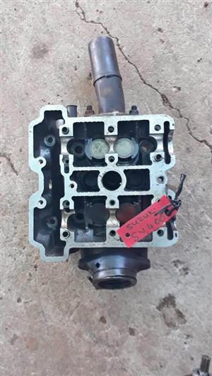 Suzuki SV 400 cylinder head