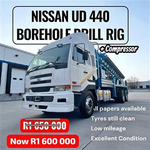  2005 Nissan UD 440 Borehole Drill Truck + Compressor  