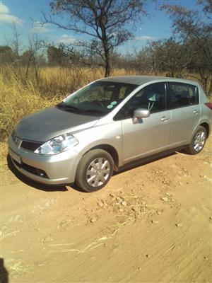 Nissan Tiida