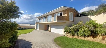 House For Sale in Mountainside