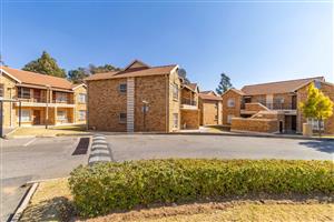 Apartment For Sale in Honeypark
