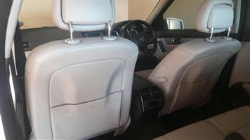 Mercedes Benz W204 seats and door panels