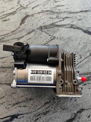 Mercedes Benz W639 AIRMARTIC SUSPENSION PUMP