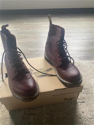 Used, New Dr. Marten boots UK6 Cherry Red for sale  Edenvale