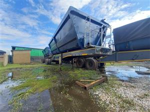 2011 - AFRIT 45 Cube Superlink Side Tipper Trailer now on sale  - Excellent condition