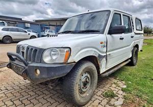 2014 Mahindra Scorpio mhawk pik.up 2.2 stripping for parts