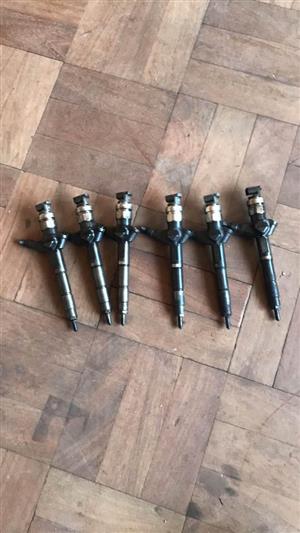 YD25 Nissan Navara injectors