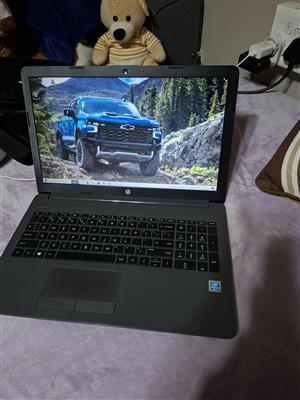 Laptop used for sale 