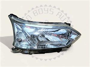 TOYOTA AVANZA AND DAIHATSU XENIA MK3 RIGHT SIDE HEADLIGHT AVAILABLE FOR SALE