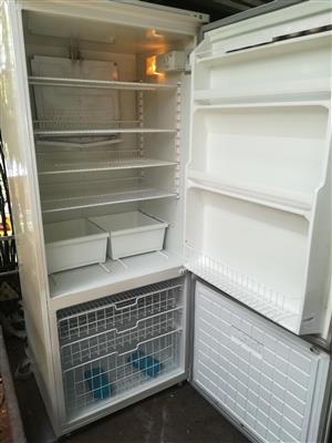 Large White Mercury 520 liter double door fridge freezer in good condition working perfectly for sale - R1995 cash if you collect.  I CAN DELIVER for R200 in Pretoria area. WhatsApp sms or call Pierre on 0825784861. 
