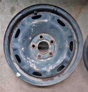 VW polo vivo/ VW polo 6 - 5 holes steel rim 