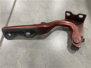 2025 NISSAN MAGNITE BONNET HINGE RIGHT SIDE FOR SALE.