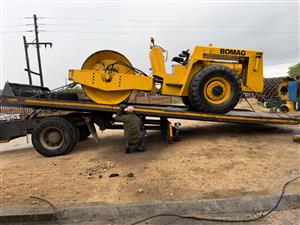 Volvo excavator 240 , hitachi zx200, triaxel lowebed and stripping be 93-2