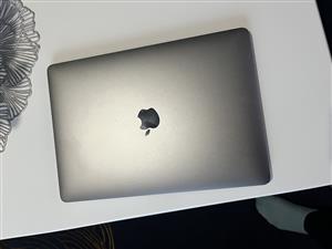 MacBook Pro 2017 13 inch 120GB