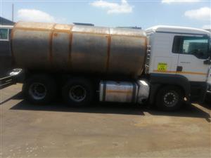 2024 Water Tank mounted on the truck new