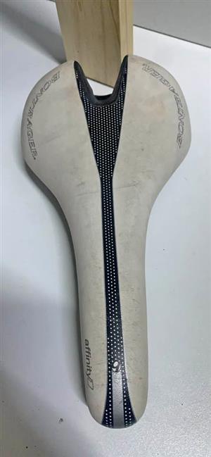 Bontrager bicycle seat  280 Steve Biko road  Gezina  Pretoria  Wattsup 