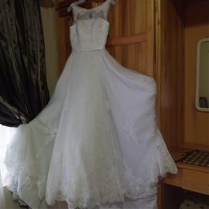 Wedding dress (For Sale)