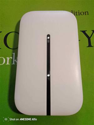 POCKET MOBILE WI-FI ROUTER