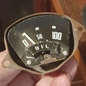 Oil gauge, old car