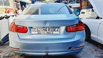 BMW F30 3-SERIES 320D PRE-LCI PREFACE STRIPPING FOR SPARES/PARTS AVAILABLE 